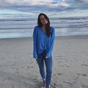 Meet your Posher, Olivia